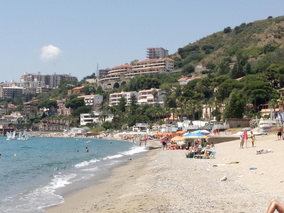 Casa Vacanza Mamma Maria Villa Messina Dış mekan fotoğraf